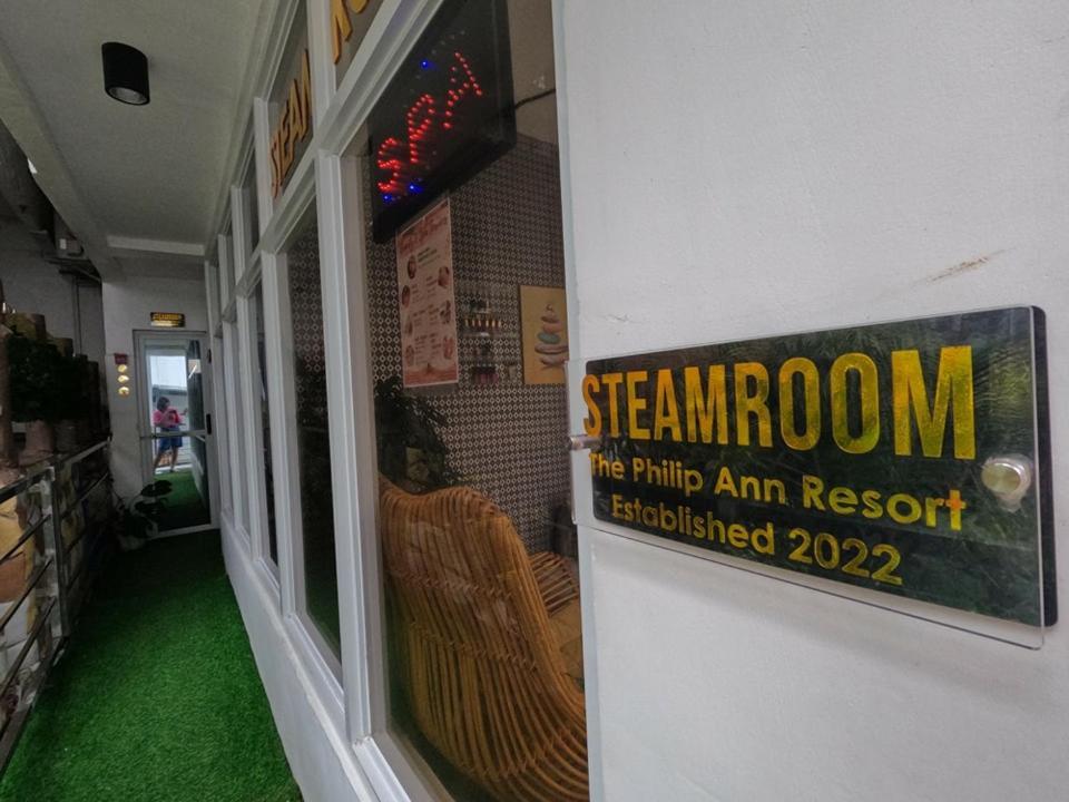 The Philip Ann Resort Mabini  Luaran gambar